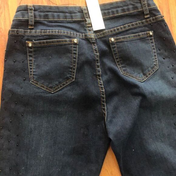 NWT Style Y2K Flare, bottom, jeans with lace and beading stretch. Size 6. ￼ - Picture 6 of 7